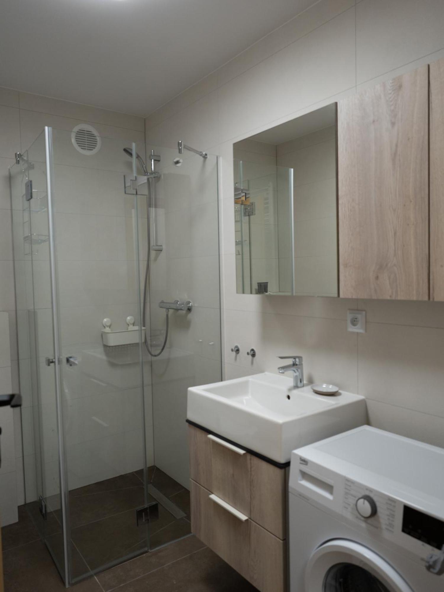 Ferienwohnung Brzeska 22 Łódź Zimmer foto